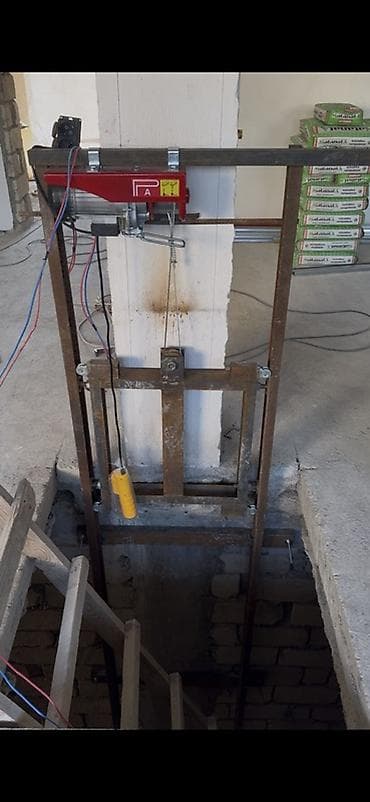 mivolis boy uzatma: Məhsul: Elektriklə işləyən mini yükgötürən/lift platforması — 5