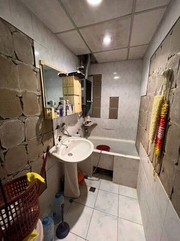 köhnə tikili bina evləri: Bakı, Yeni Günəşli Massiv A, 2 otaqlı, Köhnə tikili, 70 kv. m — 10