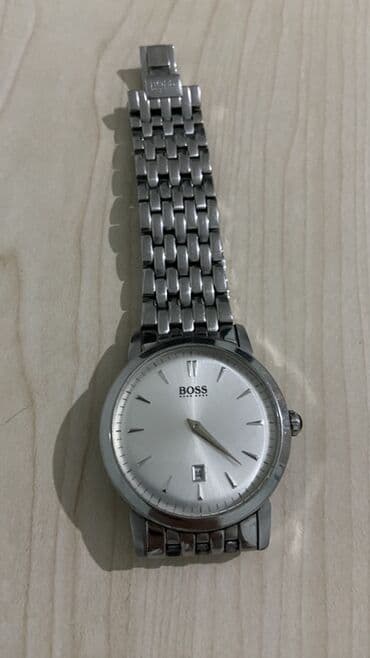 HUGO BOSS kişi qol saatı Öz qiyməti 300 azdan çoxdu pul lazımdı təcili lalafo.az -da HUGO BOSS kişi qol saatı Öz qiyməti 300 azdan çoxdu pul lazımdı təcili