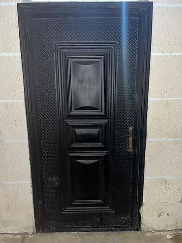 Giris qapisi 210/100sm 90azn Xetai 2972 leli Metall qapı – klassik