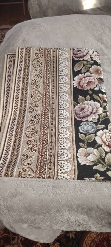 8 mart üçün şəkillər: Скатерть 150/210 — 4