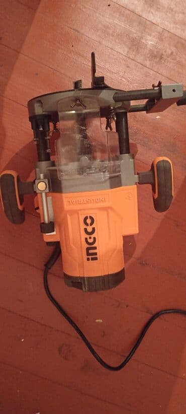 alətlər çantası: INGCO frez aparatı ağac işləmələrində dəqiq kəsiklər və profillər — 1