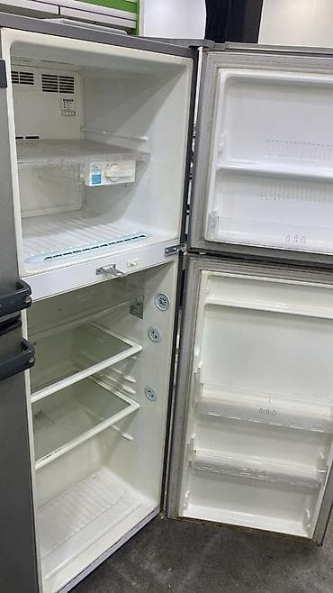 a6 ekran: 2 qapılı LG Soyuducu Satılır, rəng - Gümüşü — 2