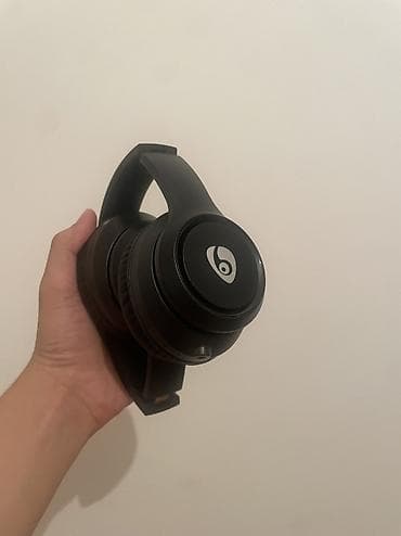 samsung level u: Tam ideal vəzyətdə yeni kimo həm bluetootnan qoşulur həmdə toknan səsi — 3