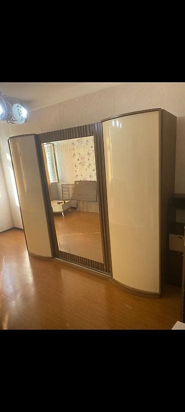 Masin boyasi ile hazirlanmis dolab satilir 200 m catdirilma odenisle