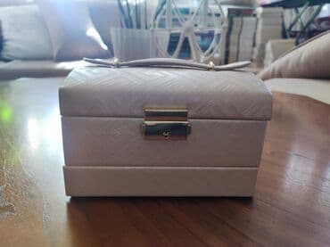 şkatulka: Mücrü — 3