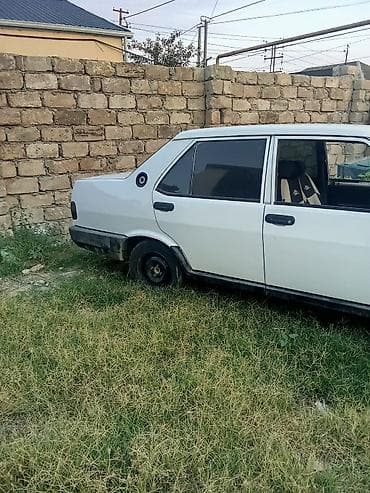 vaz 21 09: Ağ rəngli sedan avtomobil zapcastlari çox təcili satılır ucuz — 3