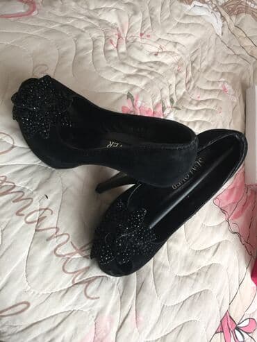 Tuflilər, Ölçü: 36, rəng - Qara, İşlənmiş