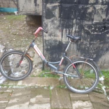 Elektrik velosipedlər: Şəhər tipi velosiped - Rəng: boz-qara korpus, qırmızı detallarla - — 1