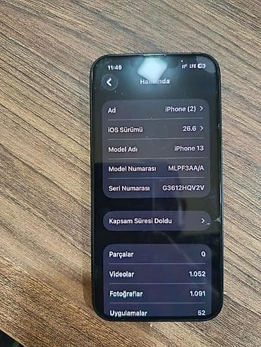 ipad 6: IPhone 13, 128 GB, Qara, Face ID — 1