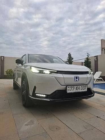 Honda e:NS1 (elektrik krossover) 2023el, 24500km - Kuzov: kompakt