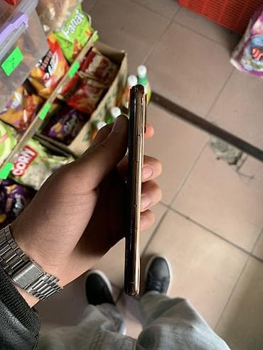 iphne: IPhone Xs, 64 GB, Qızılı, Face ID — 4