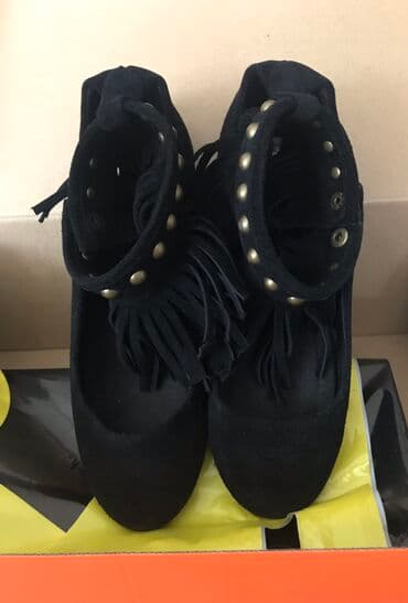 женские бежевые замшевые туфли: Туфли, Размер: 37, цвет - Черный, Новый — 2