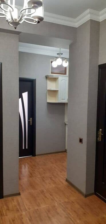 tam temirli menziller: İnşaatçılar metrosunun çıxısında inşaat binasında 12 mertebeli — 23