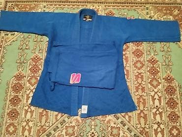 yagis geyimi: Mavi rəngdə judo kiminosu (gi) – komplekt: - Üst gödəkcə və şalvardan — 1