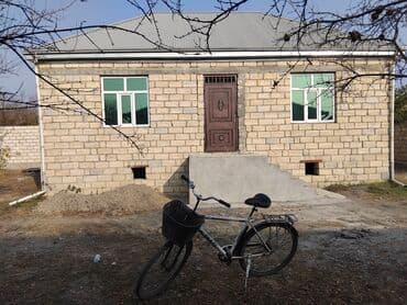 kredit həyət evi: Salam,Ala qapının yanı,Günəşli qəsəbəsində 5 sot torpaqda 6 daş — 6