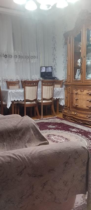 heyet evi: Biləcəri 4 otaqlı, 160 kv. m, Kredit yoxdur, Orta təmir — 9