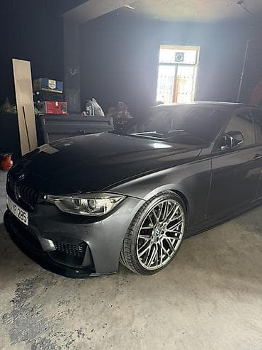Nəqliyyat: BMW 3 Series F30 sedan – M paketli görünüş və sport detallarla - — 1