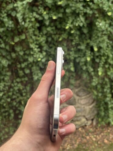 Apple iPhone: IPhone 16 Pro, 128 ГБ, White Titanium — 3