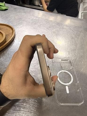 Məhsul: Smartfon + şəffaf MagSafe uyğun qoruyucu örtük Xüsusiyyətlər