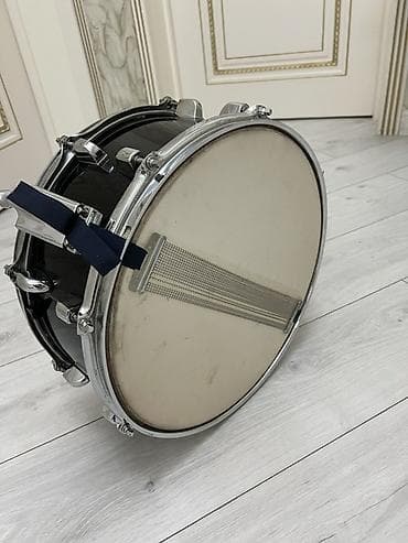 davul satisi: Snare baraban - Marka/dəri: Evans Level 360 üst və alt başlıqlar - — 2