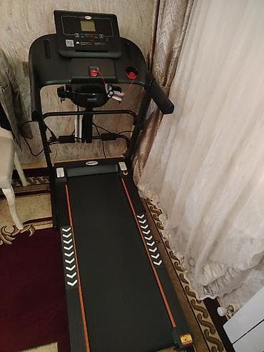 İdman oyunları: Qaçış trenajoru – BodyFit D5 - Elektrikli qaçış yolu, geniş yürüş — 2