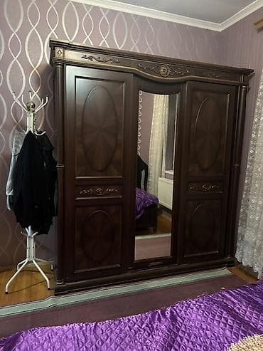 İkinəfərlik çarpayı, Dolab