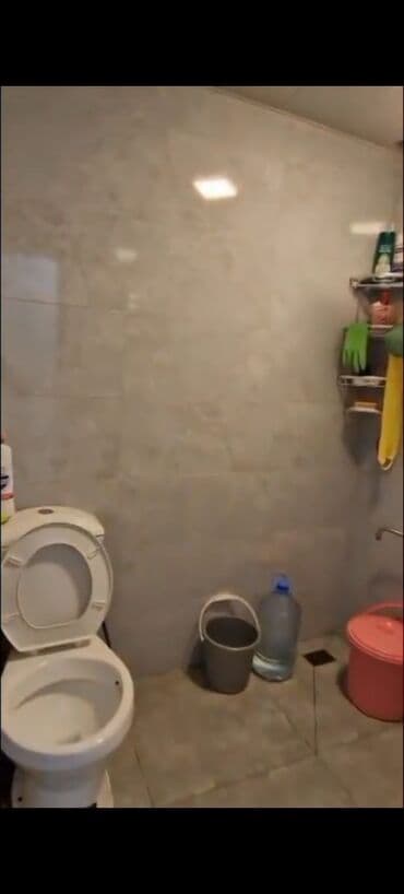 Mənzil alıram: Bakı, Bakıxanov qəs., 2 otaqlı, Köhnə tikili, m. Gənclik, 60 kv. m — 10