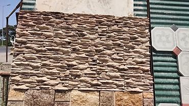 plastik hasarlar: Dekorativ fasad daş panelləri - Material: süni daş əsaslı dekorativ — 1