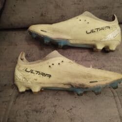 barya ayakkabı: Adidas Nike Puma 40 razmer butsilər ucuz qiymətə üçü bir yerdə 60 azn — 3