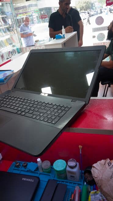 intel core i5: ASUS 17 ", Intel Pentium, 512 GB, Ünvandan götürmə — 2