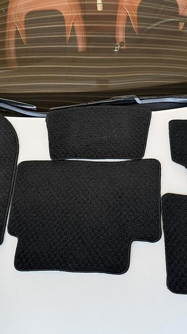 ford transit t15: Avtomobil üçün ayaqaltı, İşlənmiş, Parça, tekstil, Toyota Corolla, Pulsuz çatdırılma — 3