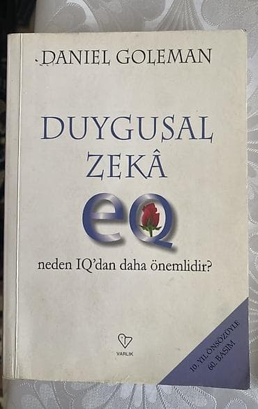 kamp cadir: Kitab dəsti – müxtəlif janrlarda 8 adda bestseller Dəstdə olan — 2