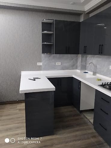 xetai park ev satilir: Xırdalanda mərkəzdə, parkın yanında, 2 otaqlı, hər bir şəraiti olan — 8