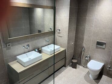 berdede kiraye evler 2025: Nəsimi rayonu, Port Baku kompleksində 24 mərtəbəli elit binanın 8 ci — 9