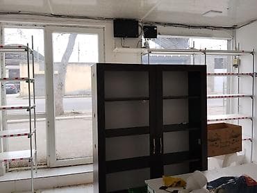 ofis sekilleri: İcarəyə verilir – vitrinli kommersiya obyektləri - Ön fasadı tam şüşə — 4