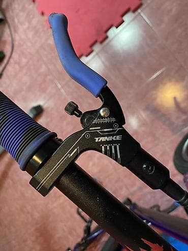 Elektrik velosipedlər: Salam. Ram - alminumdur Tormuz- TANKE Hidrolik əyləclər. Yağ — 10