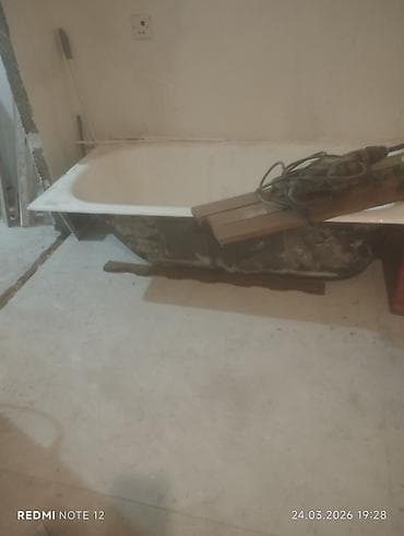 Döküm dəmir vanna - Material: ağır döküm dəmir, emal örtüklü - Forma