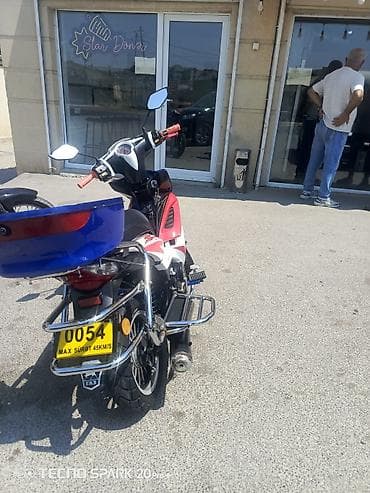 dağ motosiklet: Salam moto idiyal vezyetde satilir Hec bir problemi yoxdur senedleri — 3