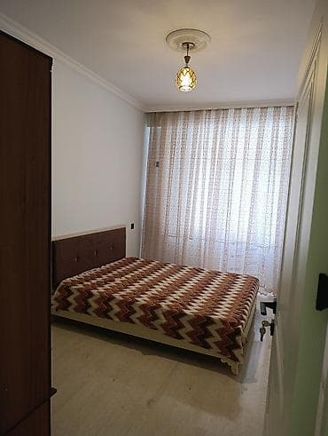 kub.az evler: 3otaqlı mənzil – mətbəx-studiya və yataq otağı Xüsusiyyətlər: - Açıq — 5