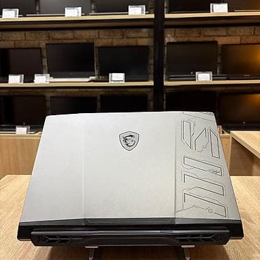 MSI: 💻 Model: MSI Pulse 15 ⚙️ CPU: Intel Core i7-13700H 🧠 RAM: 16 GB DDR5 💾 — 5