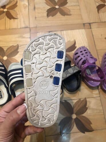 32 razmer: 25 razmer hamisi — 3