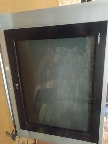 TV və video: LG televizor işləkdir. Xüsusiyyətlər: - Ekran: 29 düym, Flatron — 3