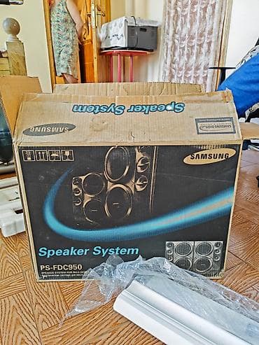 Samsung MAX-DC950 mini hi-fi sistemi və uyğun akustik dəst yenidi