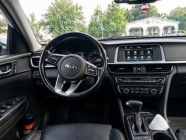 099 masin: Kia Optima: 1.6 l | 2019 il Sedan — 9