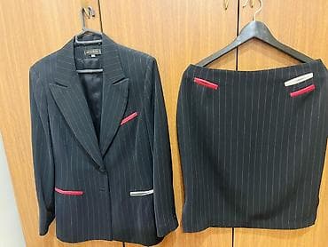 Fransa. Brend baha alınıb. 40-42. Yumşaq rahat material. 50 manat