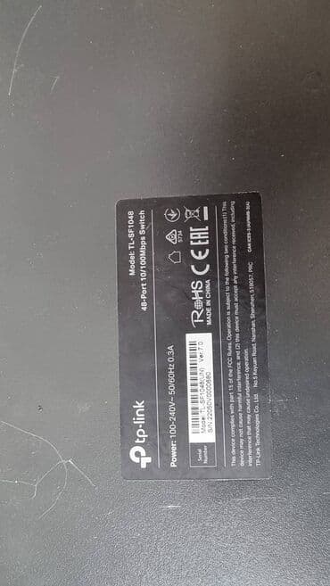 modemlerin qiymeti: Yeni kimidir.Az işlənilib.48port 100mbs switchdir. Bütün portlar — 2