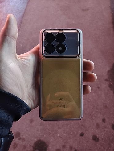 realme 8 pro ekran: Poco rəng - Sarı, Sensor — 4