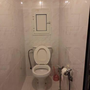 sibrizdə evlərin qiyməti: Bakı, 4 otaqlı, Köhnə tikili, m. Xalqlar Dostluğu, 105 kv. m — 12