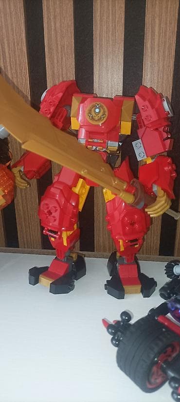 minecraft oyuncaq: Orginal Lego Ninjago Mechler ve yaninda orginal olmayan legolar var — 2